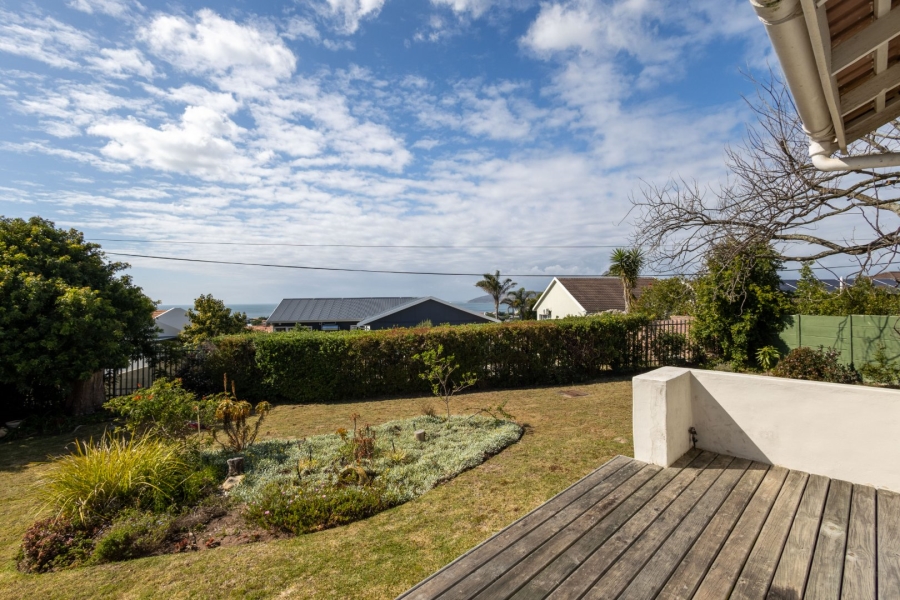 3 Bedroom Property for Sale in Upper Robberg Western Cape
